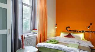 Гостиница Station Hotel К43 Санкт-Петербург Семейный четырехместный номер-3